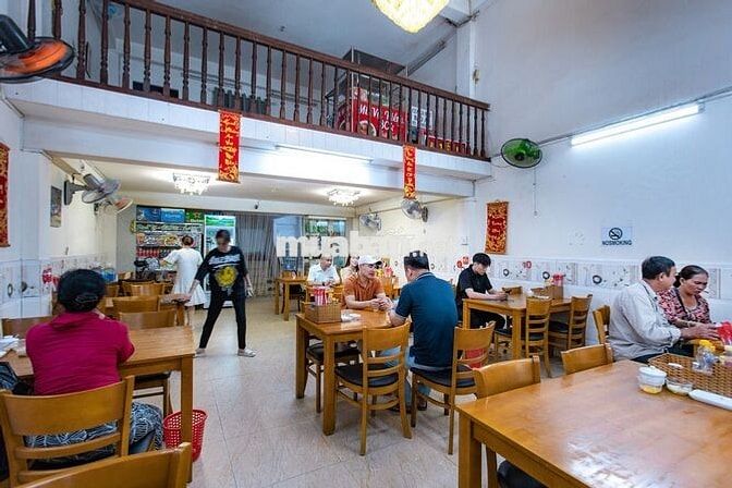 CẦN SANG QUÁN HỦ TIẾU MÌ NGƯỜI HOA