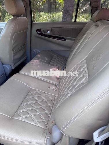 Toyota Innova 7 chỗ Bạc 173.673 km