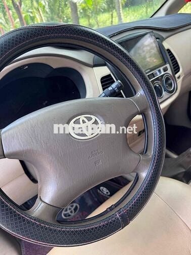 Toyota Innova 7 chỗ Bạc 173.673 km