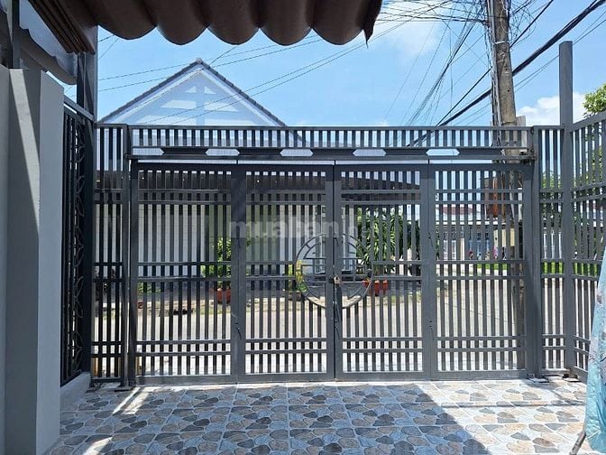 Chính chủ bán nhà đẹp 2 mặt tiền Lô K12 đường Âu Dương Lân Kiên Giang 