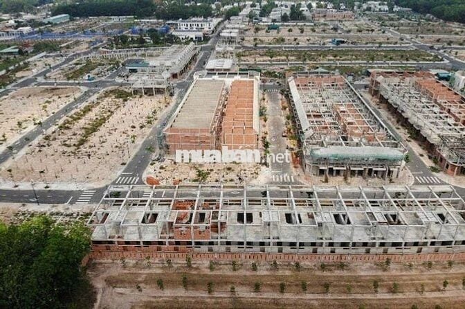 Nhà chính chủ cần bán 1 trệt 2 tầng gần chợ vĩnh tân visp2 