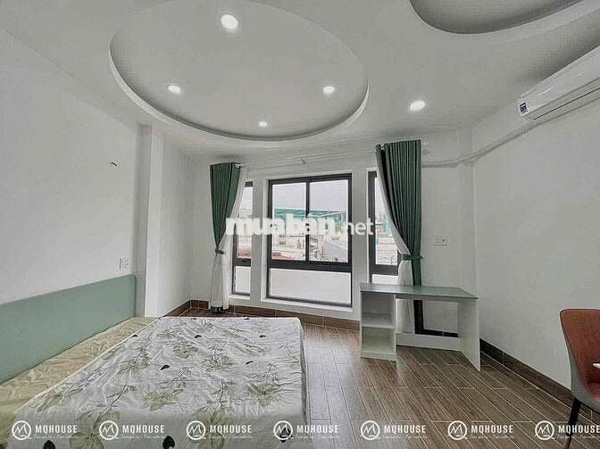 Studio cửa sổ lớn tách bếp full nội thất ngay đại học văn hiến