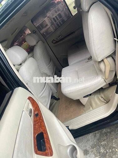 Toyota Innova 2007 Đen 7 chỗ