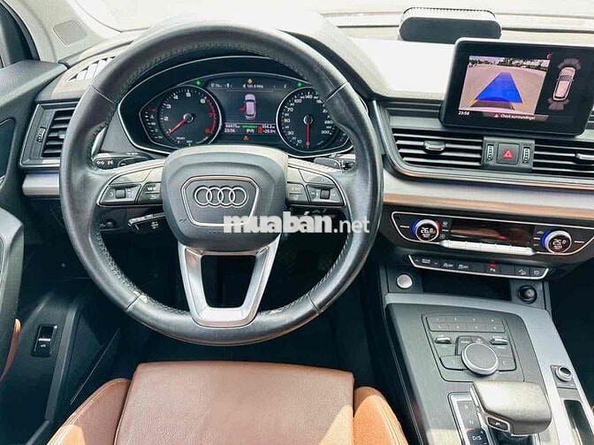 Audi Q5 2.0AT Sport 2017 Trắng Mexico