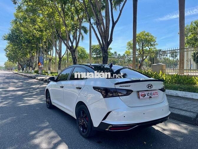 Hyundai Accent ATH 2023 Trắng 32000 km Tự động