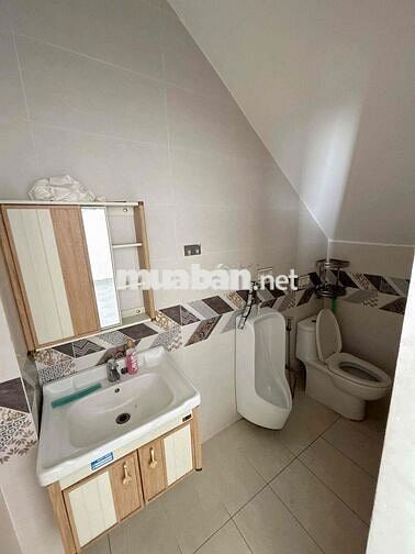 Cho Thuê Mặt Bằng (7,5x24m) Trung Tâm Biên Hoà - Giá: 12tr