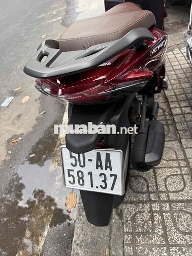 Honda Vision 2025 500 km màu Đỏ