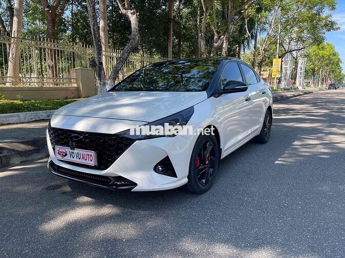 Hyundai Accent ATH 2023 Trắng 32000 km Tự động