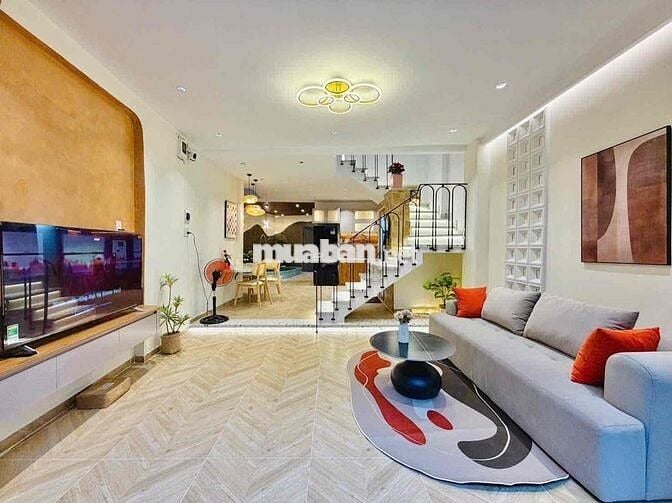 BÁN NHÀ CÓ HỒ BƠI, GYM - P14, GV, HCM - NGANG 5.5 x 16M - 6.59 TỶ