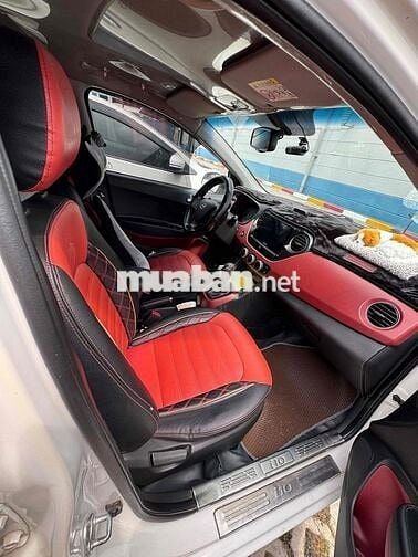 Hyundai i10 Sedan 1.2 AT 2017 Trắng Tự động