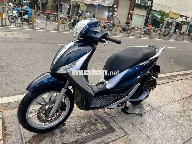 Piaggio Medley iGet ABS 2018 Xanh đen