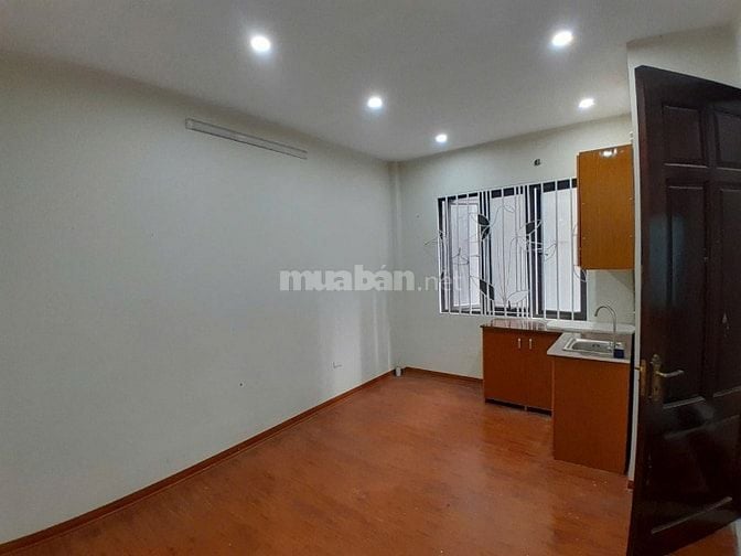 Cho thuê CCMN tại phố Minh Khai gần Timecity, cầu Mai Động, ĐHKDCN