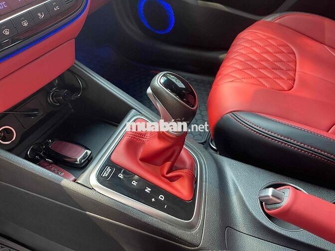 Hyundai Accent ATH 2023 Trắng 32000 km Tự động