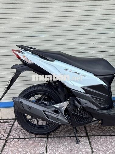 Honda Click Thái 125cc 2016 Trắng BS168.88