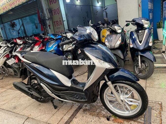 Piaggio Medley iGet ABS 2018 Xanh đen