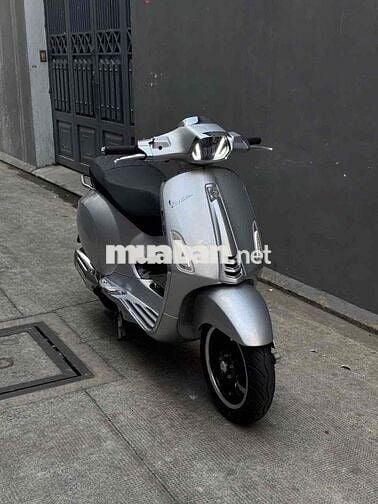 Piaggio Vespa Sprint 2023 Bạc 10.000 km