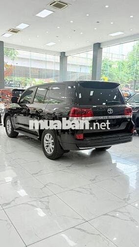 Land Cruiser 4.6 V8 sản xuất 2020. có hoá đơn VAT