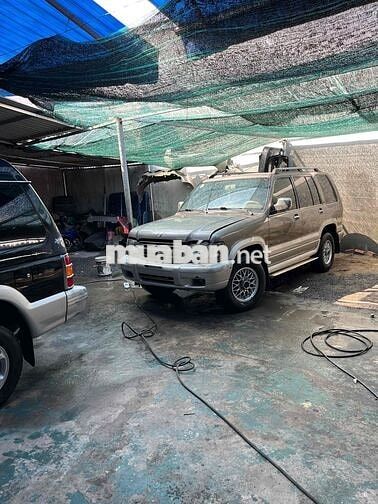 Mitsubishi Pajero V33 Đen Cồn