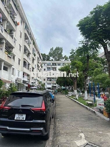 Bán căn hộ chung cư 43 Hồ Văn Huê đầy đủ nội thất
