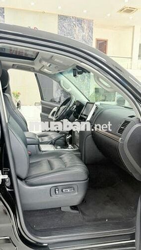 Land Cruiser 4.6 V8 sản xuất 2020. có hoá đơn VAT