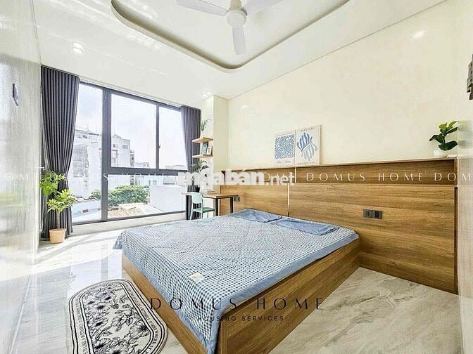 Cho thuê nguyên tầng 1PN bancol siêu rộng trung tâm quận 7