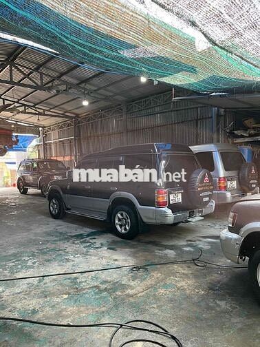 Mitsubishi Pajero V33 Đen Cồn