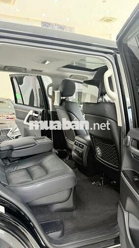 Land Cruiser 4.6 V8 sản xuất 2020. có hoá đơn VAT
