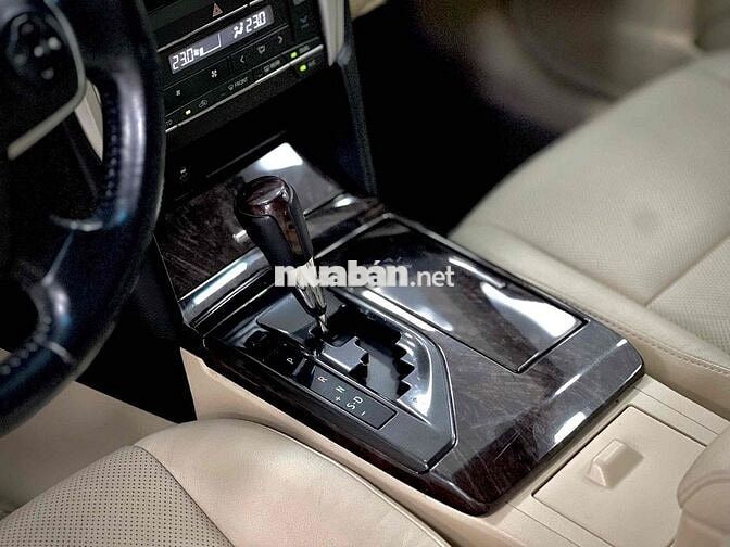 Toyota Camry 2.0E 2015 Vàng Ánh Kim Siêu Đẹp
