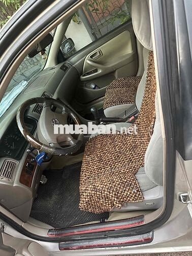 Toyota Camry 2001 Bạc