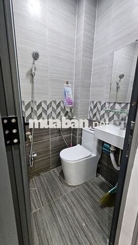  Nhà 2 tầng mới keng, hẻm VIP 502 Huỳnh Tấn Phát Quận 7, SHR. 3,1 tỷ.