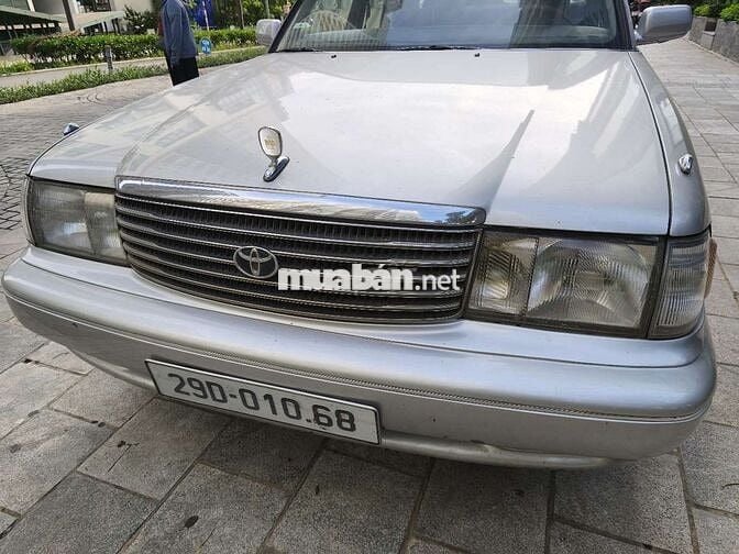 Toyota Crown 1993 3.0 Số sàn Bạc