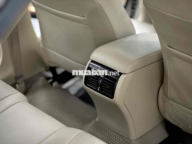 Toyota Camry 2.0E 2015 Vàng Ánh Kim Siêu Đẹp