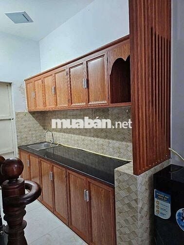Chính chủ cho thuê nhà nguyên căn 1 trệt 2 lầu