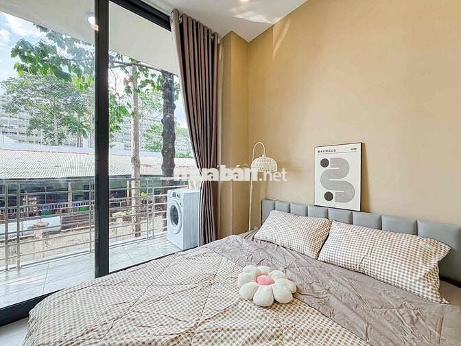 STUDIO BAN CÔNG MẶT TIỀN PHẠM HỮU CHÍ MỚI XÂY