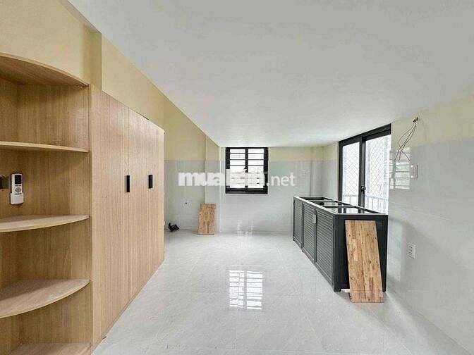 Duplex ban công mới xây Gần Phạm Văn Đồng, Kha Vạn Cân, Lý Tế Xuyên
