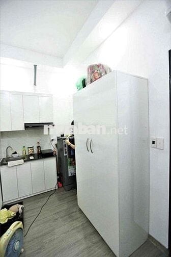 Pass phòng trọ tầng 3 Ngõ 175 Lạc Long Quân