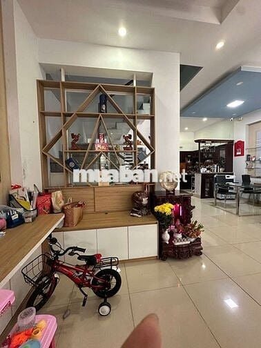 🕵️ DIỆN TÍCH KHỦNG -NGANG HƠN 6M-ĐƯỜNG SỐ 10-BHHB,74m2!
💰 GIÁ CHÀO 5TỶ