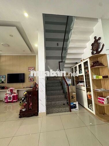 🕵️ DIỆN TÍCH KHỦNG -NGANG HƠN 6M-ĐƯỜNG SỐ 10-BHHB,74m2!
💰 GIÁ CHÀO 5TỶ