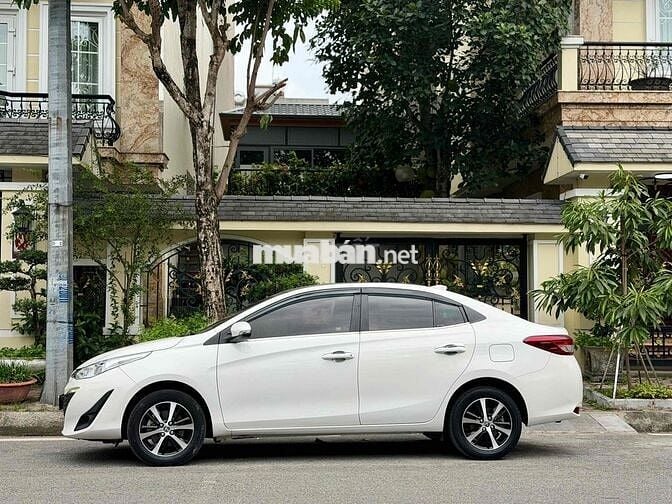 Toyota Vios 2020 1.5E CVT Trắng Tự động