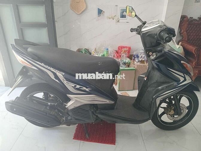 Yamaha Luvias Xanh đen 