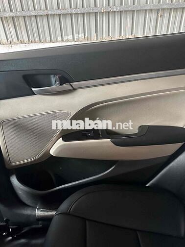 Muốn bán xe chính chủ từ mới
