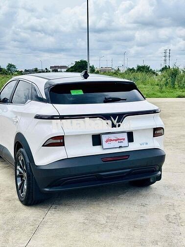 VinFast VF6 Plus 2026 Trắng 3.000km