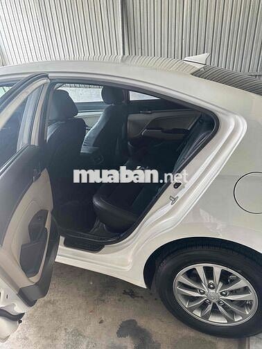 Muốn bán xe chính chủ từ mới