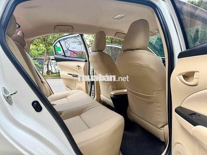 Toyota Vios 2020 1.5E CVT Trắng Tự động