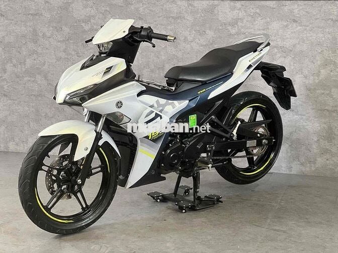 Yamaha Exciter 155 VVA 2023 Trắng Đen Smartkey