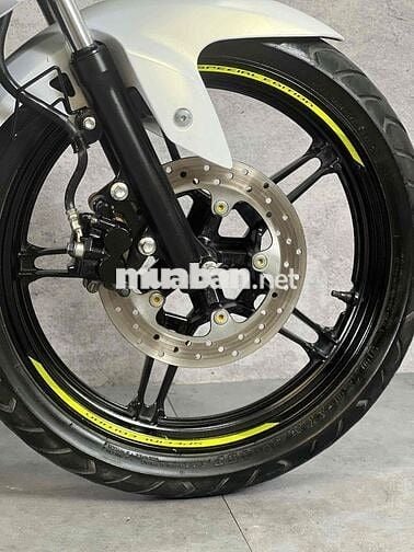 Yamaha Exciter 155 VVA 2023 Trắng Đen Smartkey