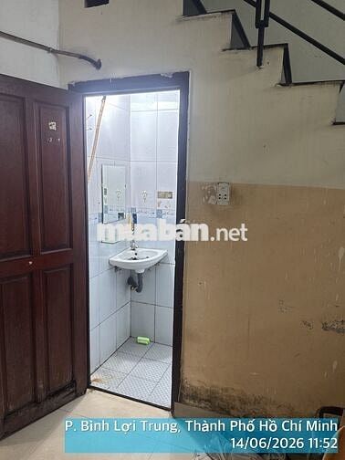 Phòng tầng trệt nhà nguyên căn Full Nội Thất, WC riêng