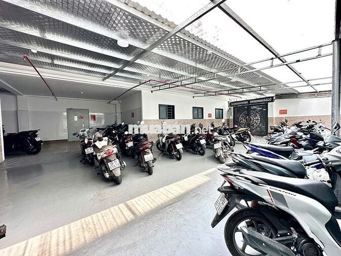 CHÍNH CHỦ BÁN TÒA CHDV SÁT AEON TÂN PHÚ, VẬN HÀNH ỔN ĐỊNH 210TR/THÁNG