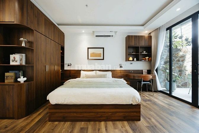 Bán 2 nhà cạnh nhau, 1 nhà 6 tầng, 1 nhà 8 tầng mặt phố Yên Hoa-Tây Hồ