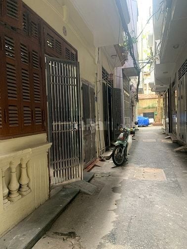 CHÍNH CHỦ CHO THUÊ NHÀ RIÊNG TẠI NGUYỄN CHÍ THANH – HÀ NỘI